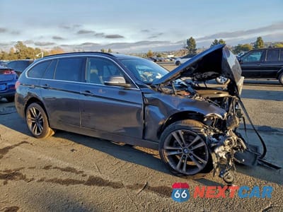 Czwarte zdjęcie samochodu z boku: 2018 BMW 328 D XDRIVE VIN:WBA8J1C59JA485972 - miniatura