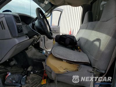 Zdjęcie 7 z 13 samochodu: 1999 FORD F250 SUPER DUTY VIN:1FTNF21F0XEB86753 - miniatura