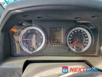 Zdjęcie 9 z 13 samochodu: 2014 RAM 3500 MEGA C PU 4X4 VIN:3C63RRLL3EG130328 - miniatura