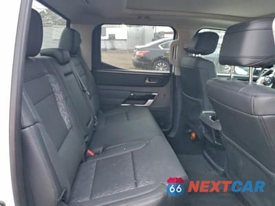 Zdjęcie 10 z 12 samochodu: 2023 TOYOTA TUNDRA CREWMAX LIMITED VIN:5TFJC5DB8PX022186 - miniatura