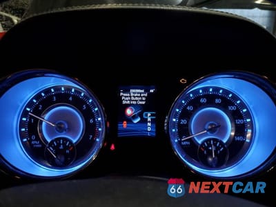 Zdjęcie 9 z 11 samochodu: 2013 CHRYSLER 300 VIN:2C3CCARG6DH568589 - miniatura