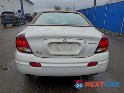 Zdjęcie 6 z 12 samochodu: 2001 OLDSMOBILE AURORA VIN:1G3GR64H714106415 - miniatura
