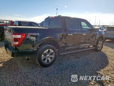 Trzecie zdjęcie samochodu z tyłu: 2023 FORD F150 SUPERCREW VIN:1FTFW1E83PFB29998 - miniatura