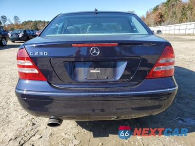 Zdjęcie 6 z 12 samochodu: 2006 MERCEDES-BENZ C 230 VIN:WDBRF52H86F822233 - miniatura