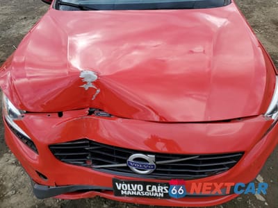 Zdjęcie 11 z 14 samochodu: 2018 VOLVO S60 DYNAMIC VIN:YV140MTL4J2460034 - miniatura