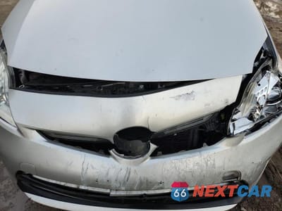 Zdjęcie 11 z 12 samochodu: 2014 TOYOTA PRIUS TWO VIN:JTDKN3DU7E0390532 - miniatura