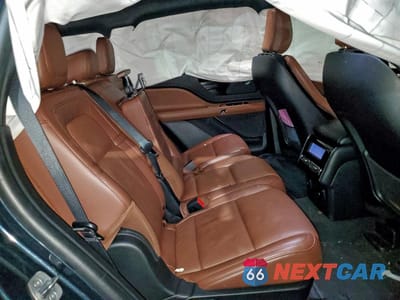 Zdjęcie 11 z 14 samochodu: 2023 LINCOLN AVIATOR RESERVE VIN:5LM5J7WCXPGL05075 - miniatura