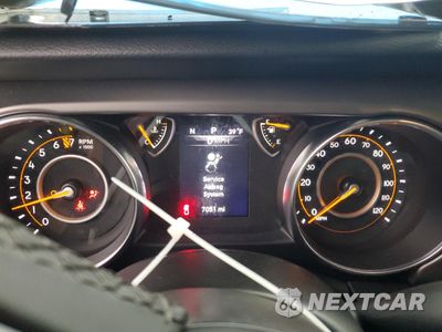 Zdjęcie 9 z 16 samochodu: 2023 JEEP GLADIATOR SPORT VIN:1C6HJTAG4PL589194 - miniatura