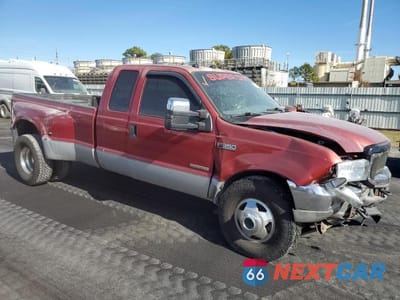 Czwarte zdjęcie samochodu z boku: 2003 FORD F350 SUPER VIN:1FTWX33P13ED23352 - miniatura