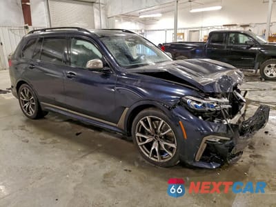 Czwarte zdjęcie samochodu z boku: 2022 BMW X7 M50I VIN:5UXCX6C07N9N09379 - miniatura