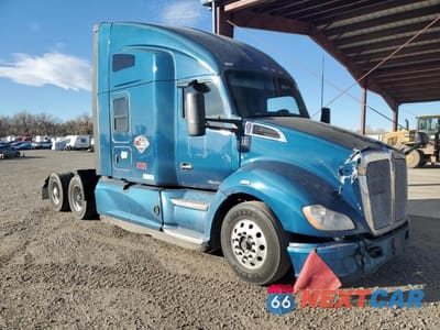 2020 KENWORTH T680 SEMI TRUCK 1XKYDP9X3LJ379420 - główne zdjęcie licytacji z USA - miniatura