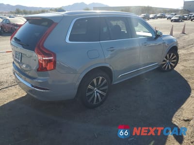 Trzecie zdjęcie samochodu z tyłu: 2024 VOLVO XC90 PLUS VIN:YV4062PE5R1200226 - miniatura