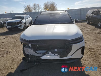 Piąte zdjęcie samochodu w środku: 2024 LINCOLN NAUTILUS RESERVE VIN:5LMPJ8KA9RJ837734 - miniatura