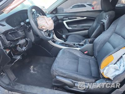 Zdjęcie 7 z 14 samochodu: 2013 HONDA ACCORD EX VIN:1HGCT1B71DA012471 - miniatura
