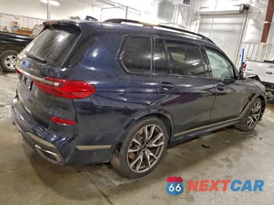 Trzecie zdjęcie samochodu z tyłu: 2022 BMW X7 M50I VIN:5UXCX6C07N9N09379 - miniatura