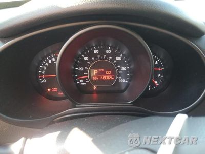 Zdjęcie 9 z 14 samochodu: 2016 KIA SOUL VIN:KNDJN2A21G7393770 - miniatura