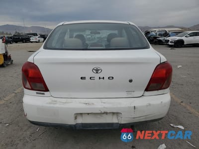 Zdjęcie 6 z 14 samochodu: 2001 TOYOTA ECHO VIN:JTDAT123710196576 - miniatura