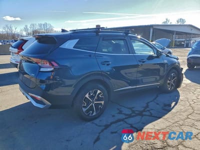 Trzecie zdjęcie samochodu z tyłu: 2023 KIA SPORTAGE EX VIN:KNDPVCAG3P7041155 - miniatura
