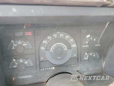 Zdjęcie 9 z 12 samochodu: 1988 CHEVROLET GMT-400 C1500 VIN:2GCDC14K6J1302103 - miniatura
