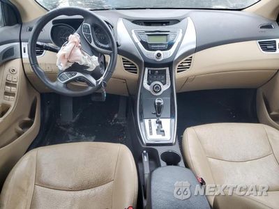 Zdjęcie 8 z 12 samochodu: 2012 HYUNDAI ELANTRA GLS VIN:KMHDH4AE9CU387443 - miniatura