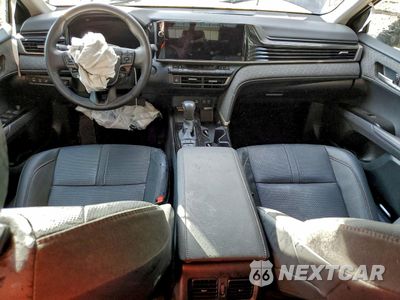 Zdjęcie 8 z 13 samochodu: 2025 TOYOTA CAMRY XSE VIN:4T1DAACK0SU553790 - miniatura