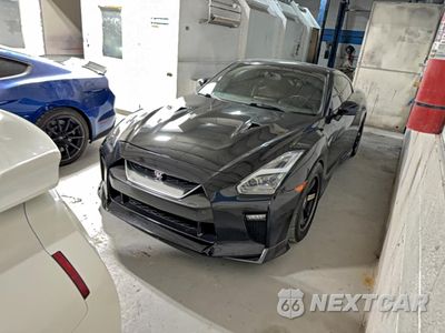 Drugie zdjęcie samochodu z przodu: 2019 NISSAN GT-R PURE VIN:JN1AR5EF3KM750074 - miniatura