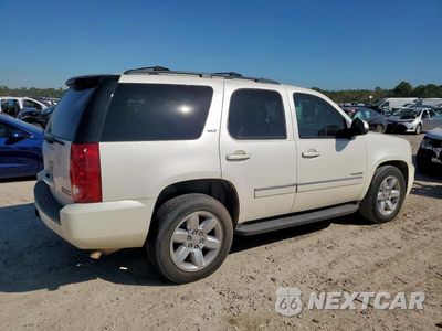 Trzecie zdjęcie samochodu z tyłu: 2011 GMC YUKON VIN:1GKS1CE01BR186585 - miniatura