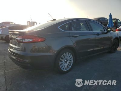 Trzecie zdjęcie samochodu z tyłu: 2019 FORD FUSION TITANIUM VIN:3FA6P0SU6KR231743 - miniatura