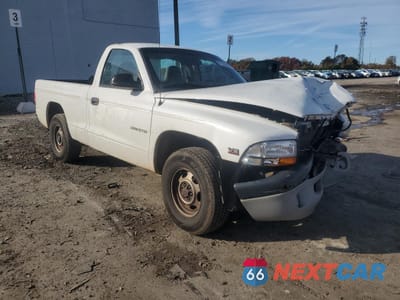 Czwarte zdjęcie samochodu z boku: 2000 DODGE DAKOTA VIN:1B7GL26X4YS749812 - miniatura