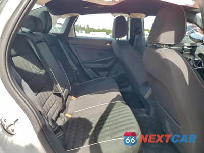 Zdjęcie 10 z 13 samochodu: 2023 VOLKSWAGEN JETTA SPORT VIN:3VWBM7BU0PM023806 - miniatura