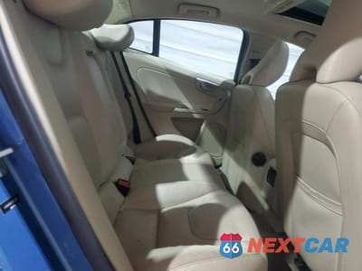 Zdjęcie 10 z 11 samochodu: 2014 VOLVO S60 T5 VIN:YV1612FH5E1279280 - miniatura