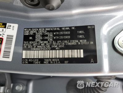Zdjęcie 13 z 16 samochodu: 2023 TOYOTA HIGHLANDER L VIN:5TDKDRAH1PS034767 - miniatura