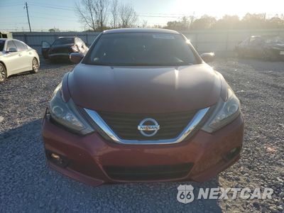 Piąte zdjęcie samochodu w środku: 2018 NISSAN ALTIMA 2.5 VIN:1N4AL3AP2JC279336 - miniatura