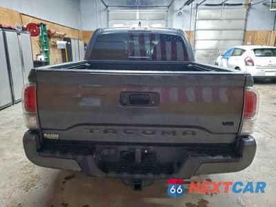 Zdjęcie 6 z 11 samochodu: 2022 TOYOTA TACOMA TRD SPORT VIN:3TMCZ5AN4NM532799 - miniatura