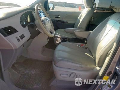 Zdjęcie 7 z 12 samochodu: 2012 TOYOTA SIENNA XLE VIN:5TDDK3DC6CS045706 - miniatura
