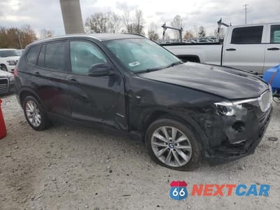 Czwarte zdjęcie samochodu z boku: 2017 BMW X3 XDRIVE28I VIN:5UXWX9C39H0T20881 - miniatura