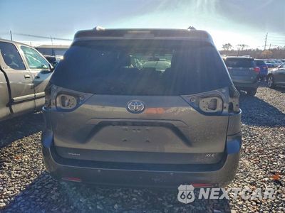 Zdjęcie 6 z 13 samochodu: 2017 TOYOTA SIENNA XLE VIN:5TDYZ3DC7HS839036 - miniatura