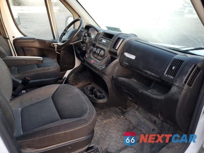 Zdjęcie 8 z 12 samochodu: 2014 RAM PROMASTER 3500 3500 HIGH VIN:3C6URVHG5EE125409 - miniatura