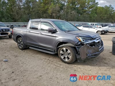 Czwarte zdjęcie samochodu z boku: 2017 HONDA RIDGELINE RTL VIN:5FPYK2F69HB002371 - miniatura
