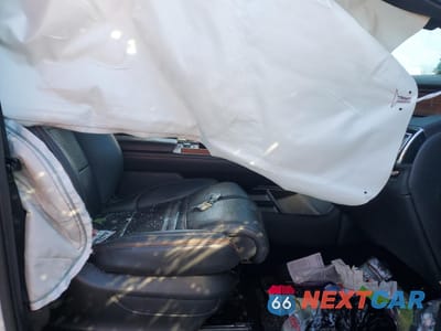 Zdjęcie 7 z 13 samochodu: 2023 LINCOLN NAVIGATOR BLACK LABEL VIN:5LMJJ2TG6PEL00217 - miniatura