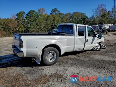 Trzecie zdjęcie samochodu z tyłu: 2005 FORD F350 SUPER DUTY VIN:1FTWX32P15EB01236 - miniatura