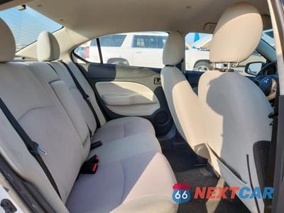 Zdjęcie 10 z 13 samochodu: 2019 MITSUBISHI MIRAGE G4 ES VIN:ML32F3FJ5KHF03445 - miniatura