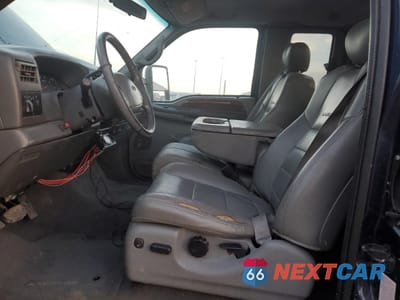 Zdjęcie 7 z 13 samochodu: 2002 FORD F250 SUPER DUTY VIN:1FTNX21F32EB73906 - miniatura