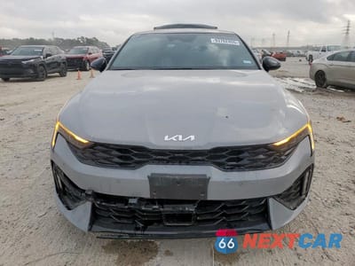 Piąte zdjęcie samochodu w środku: 2025 KIA K5 GT LINE VIN:KNAG64J74S5345714 - miniatura