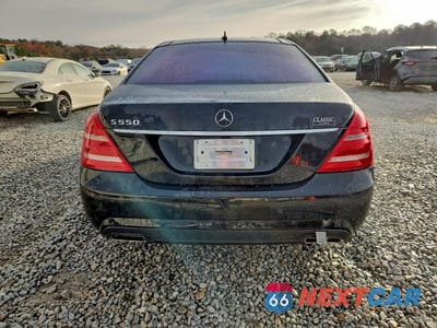 Zdjęcie 6 z 12 samochodu: 2013 MERCEDES-BENZ S 550 VIN:WDDNG7DB1DA493506 - miniatura