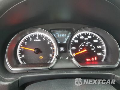 Zdjęcie 9 z 13 samochodu: 2018 NISSAN VERSA S VIN:3N1CN7AP2JL816024 - miniatura