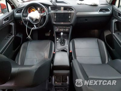 Zdjęcie 8 z 14 samochodu: 2018 VOLKSWAGEN TIGUAN SE VIN:3VV3B7AX1JM008068 - miniatura