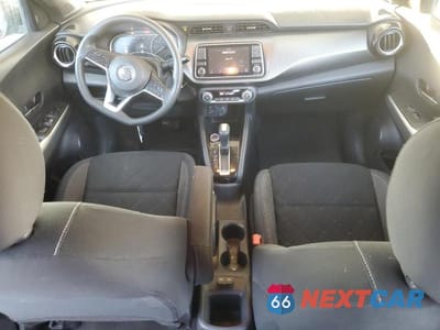 Zdjęcie 8 z 12 samochodu: 2020 NISSAN KICKS SV VIN:3N1CP5CV5LL526843 - miniatura