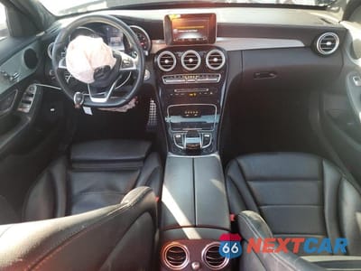 Zdjęcie 8 z 12 samochodu: 2016 MERCEDES-BENZ C 300 VIN:55SWF4JBXGU132287 - miniatura