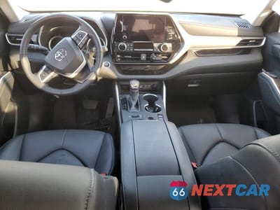 Zdjęcie 8 z 13 samochodu: 2024 TOYOTA HIGHLANDER LE VIN:5TDKDRBH5RS547361 - miniatura